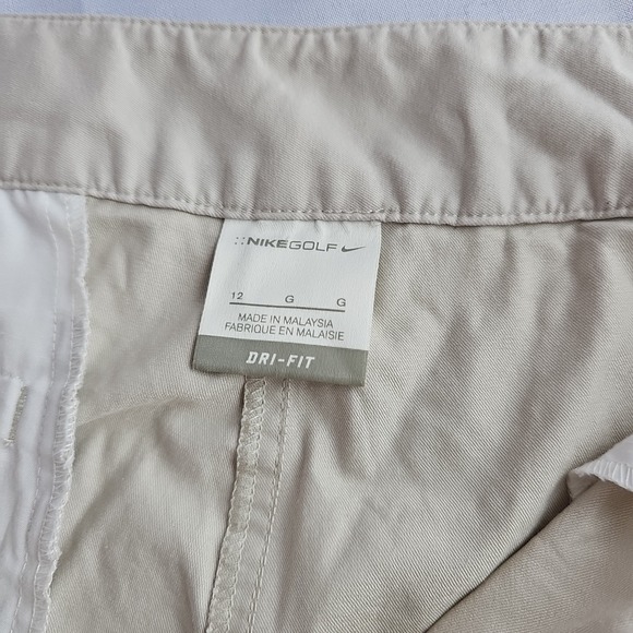 Nike Golf Shorts Womens 12 Beige Khaki Fit Dry Chino Performance Walking Casual - Picture 5 of 7
